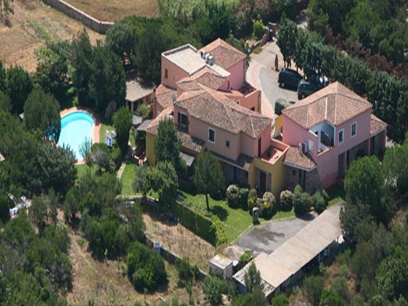 Hotel Il Piccolo Golf Porto Cervo Exteriör bild