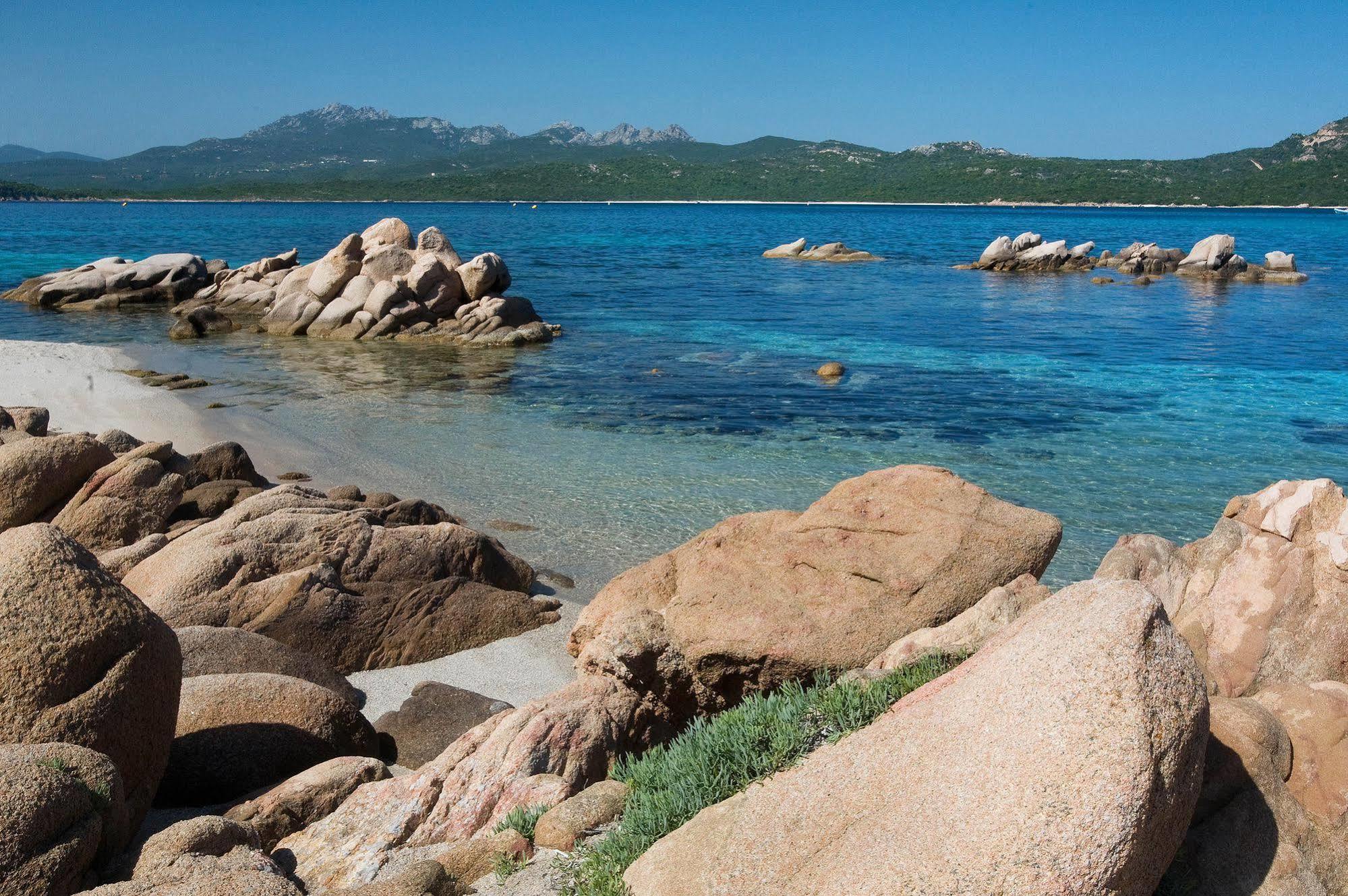 Hotel Il Piccolo Golf Porto Cervo Exteriör bild