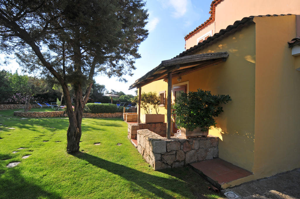 Hotel Il Piccolo Golf Porto Cervo Exteriör bild